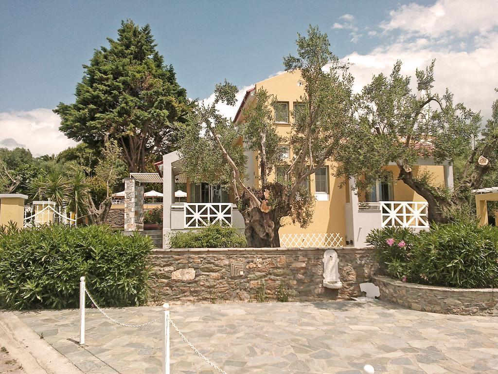 Sea Sun Aparthotel Plomari Luaran gambar