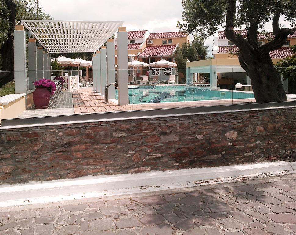 Sea Sun Aparthotel Plomari Luaran gambar