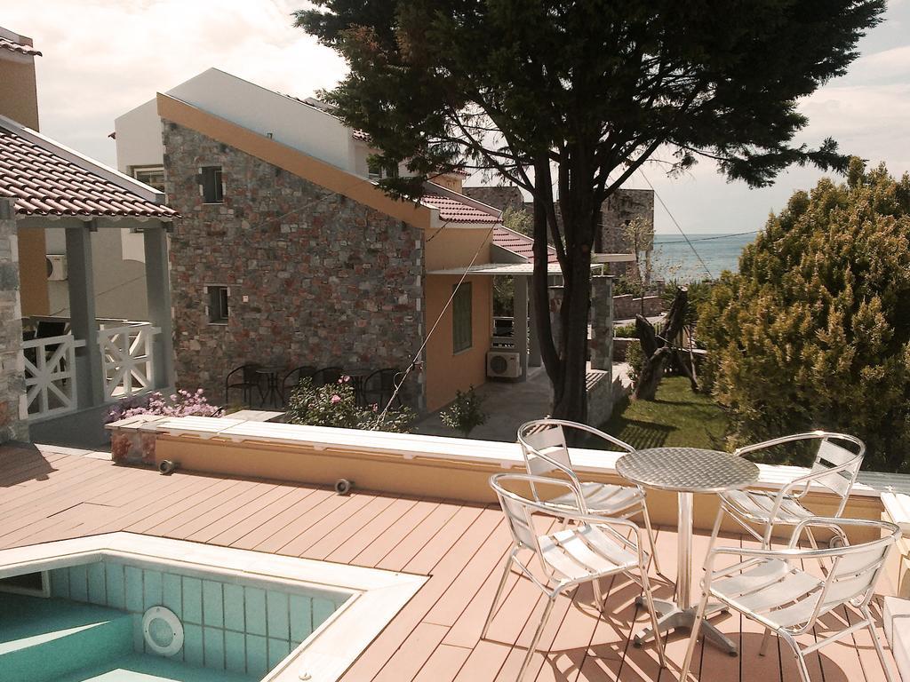 Sea Sun Aparthotel Plomari Luaran gambar