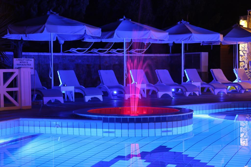 Sea Sun Aparthotel Plomari Luaran gambar