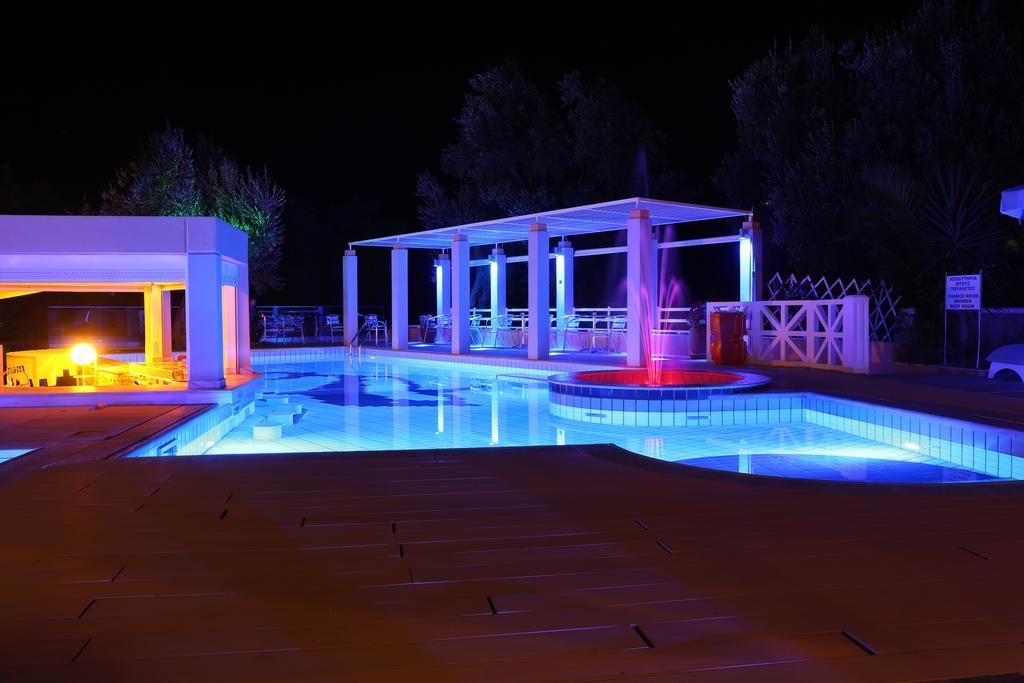 Sea Sun Aparthotel Plomari Luaran gambar