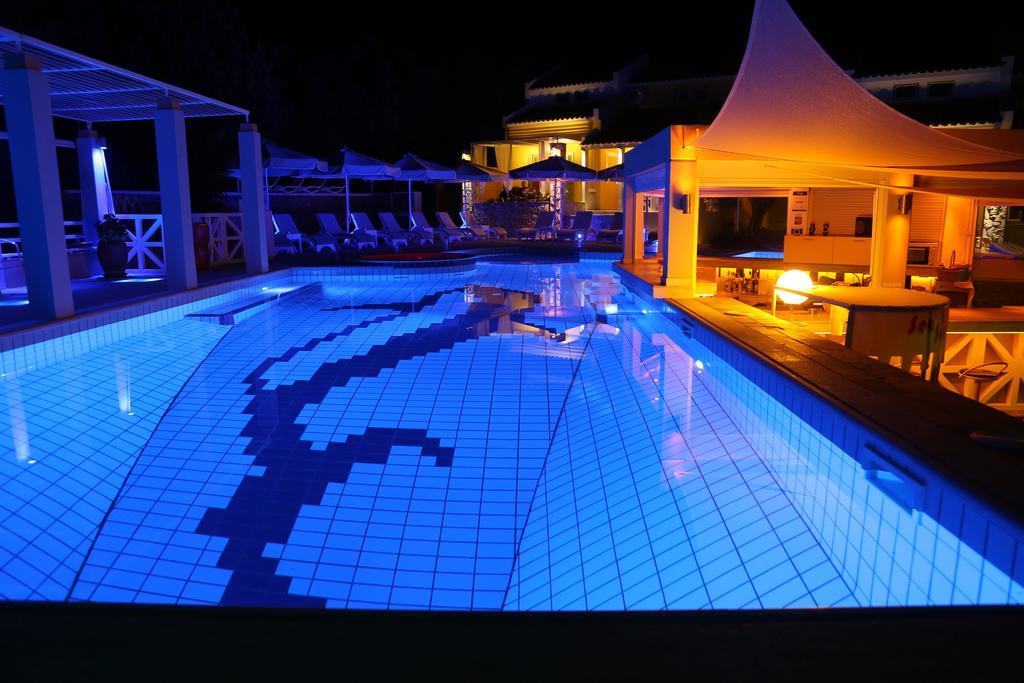 Sea Sun Aparthotel Plomari Luaran gambar
