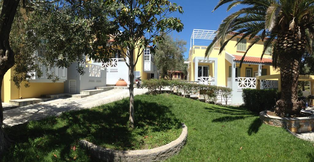 Sea Sun Aparthotel Plomari Luaran gambar
